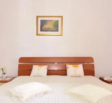 Strozy Apartman Kovacic